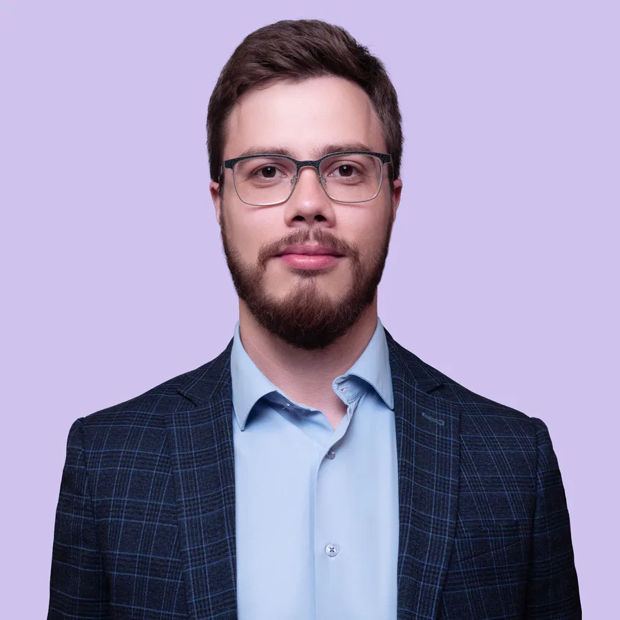 Антон Лобов
